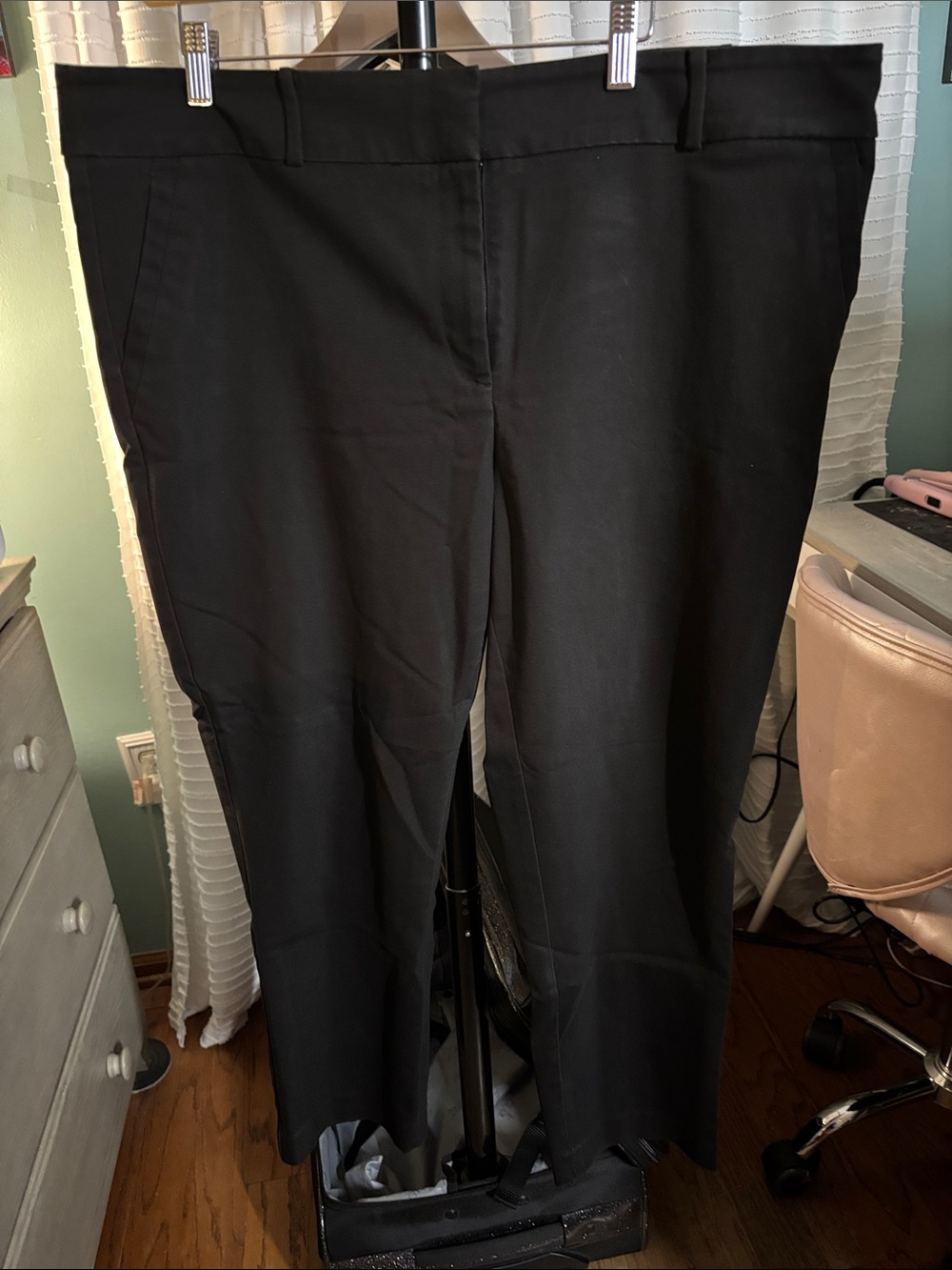 Ann Taylor Black Skinny Dress Pants